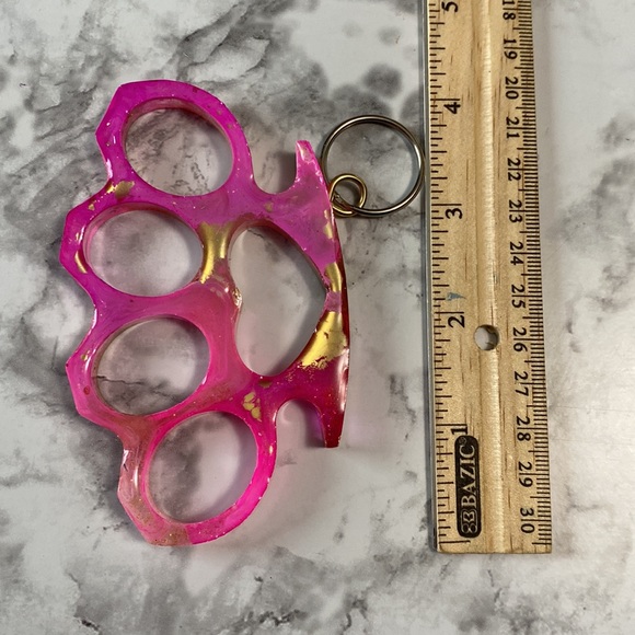 Knuckles keychain - Picture 7 of 7